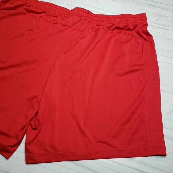 Under Armour Red Fitted Heat Gear 3XL Shorts - Picture 7 of 8